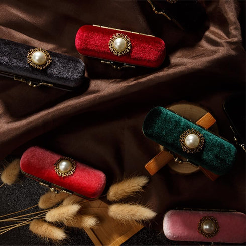 Lipstick Case Holder Fashion Cosmetic Travel Cases Retro Velvet Lipstick Box Lip Balm Organizer Bag Durable Soft Cosmetic Storage Case with Mirror...