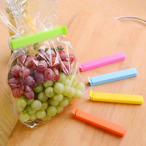 10Pcs 7Cm Plastic Sealing Clips, Bag Clamp for Food and Snack Bags, Portable Home Snack Storage Folder, Clamp Sealer Preserve Food Fresh Specialty...
