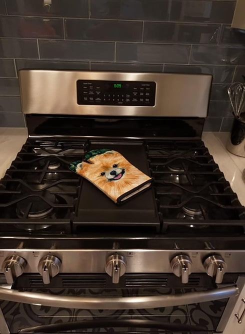 Caroline's Treasures SS8725OVMT Pomeranian Oven Mitt Heat Resistant Thick Oven Mitt for Hot Pans and Oven, Kitchen Mitt Protect Hands, Cooking Bak...