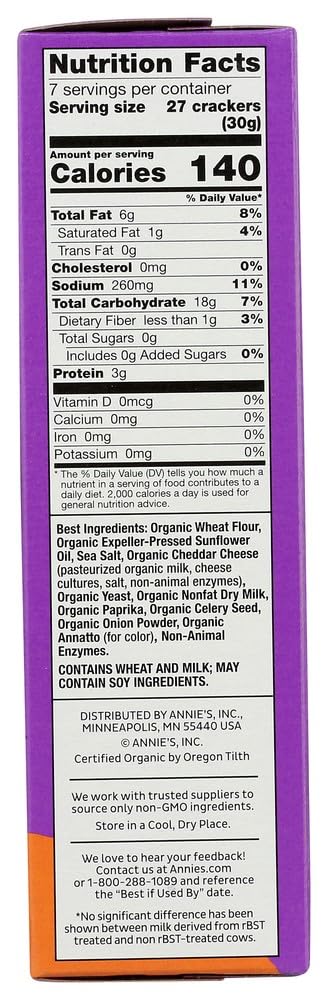 Annie's Organic Cheddar Squares, Baked Cracker Snacks, 7.5 oz...