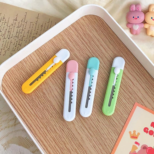 8 pcs Mini Cute Box Cutter Retractable Utility Knife Cardboard Box Package Opener Cutter,Small Box Opening Paper Cutting DIY Crafts,Aesthetic Box ...