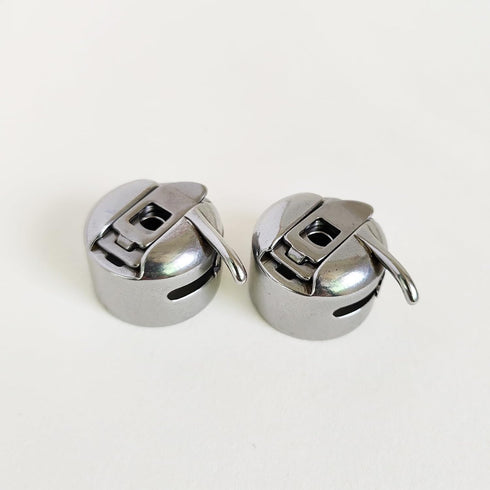 2PCS Bobbin CASE #200909107 43725 & BOBBINS for Kenmore 158&385 Sewing Machines (2 Bobbin case)......
