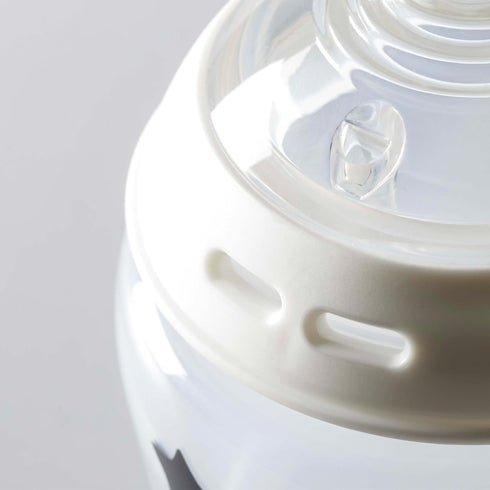 Tommee Tippee Baby Bottles, Natural Start Anti-Colic Baby Bottle, 9oz, 0 Months+, Slow Flow Breast-Like Nipple, Self-Sterilizing, Baby Feeding Ess...