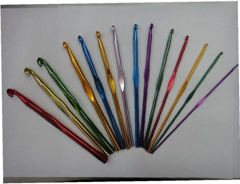 4Pcs/Set Multicolour Aluminum Knitting Needles Crochet Weave Crochet Needles Hook Crochet Starter Kit Attractive Design, Crochet Hooks?Arts, Craft...