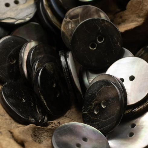 20 Pieces Genuine Natural Black Mother of Pearl Buttons, 2 hole Real Black MOP Buttons for Women Men Shirts Dresses Polo Skirts Sewing DIY (Black ...