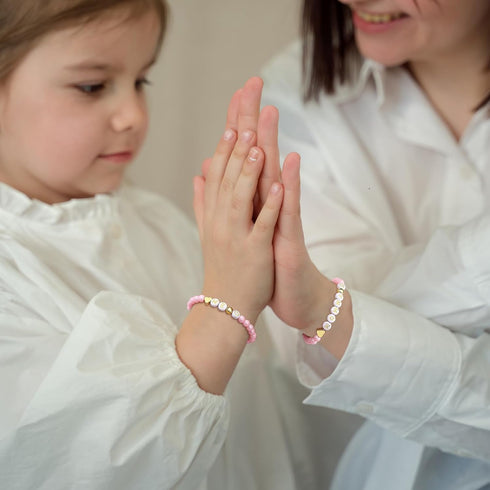 Mother Daughter Bead Bracelet Set for 2, Mommy and Me Matching Bead Bracelet, Mama and Mini Matching Heart Bracelets for Mom Daughter Valentines M...
