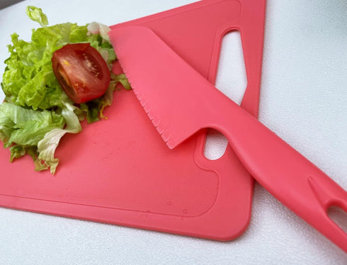 11" Professional Plastic Lettuce Knife with Serrated Edges for Cutting Salad Fruit Cake Bread Brownie Lasagna or Various Veggies, Pizza Cutter, Ny...
