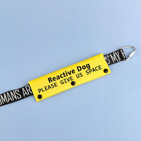 Funny Dog Leash Sleeve Reactive Dog Please Give Us Dog Leash Wrap Sleeve Alert Tag Pet Birthday Gift (Reactive Dog Space-YE Sleeve)...