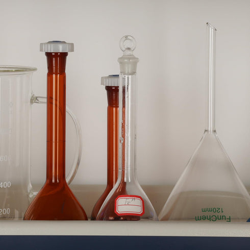 Glass Volumetric Flask with Glass Stopper, Borosilicate Glass Heavy Wall, Class A, Tolerance ±0.05 ml, 50 ml (Pack of 1)...