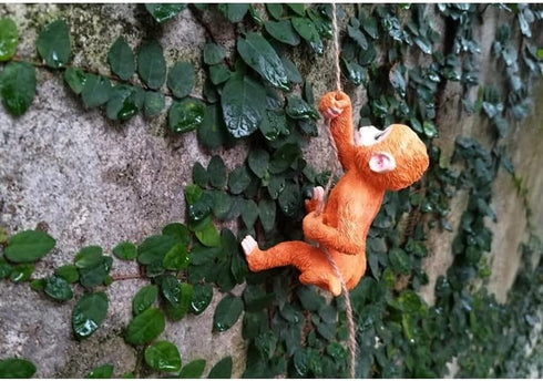 Climbing Monkey Tree Hugger Garden Monkey Statue Resin Animal Sculpture Yard Decor for Outside, Funny Tree Climber Figurine Outdoor Patio Lawn Dec...