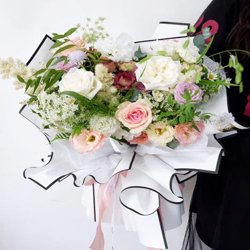 XIAOHONG 80 Sheets Black and White Border Flower Wrapping Paper,Waterproof Thicken Floral Wrapping Paper, Florist Bouquet Supplies for Fresh Flowe...