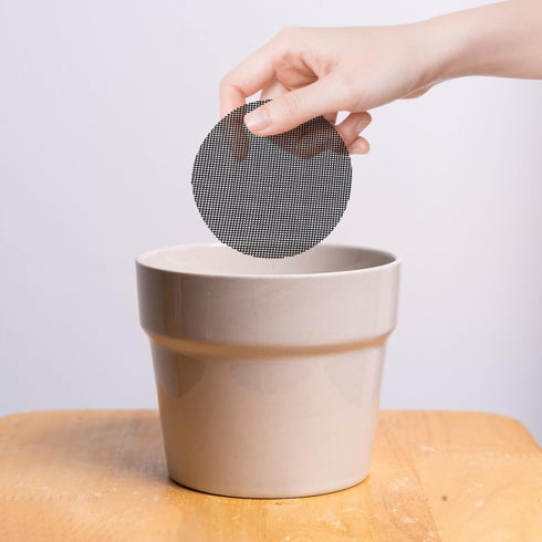 Andiker 20Pcs Pot Hole Mesh Pad, 3.92in and 1.96in Freely Cropping Round and Square Plant Mesh Pads Breathable and Prevent Soil Loss Flower Pot Li...