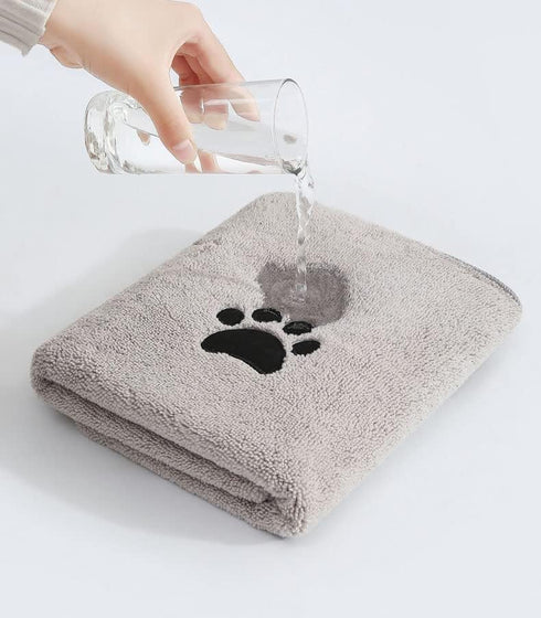 Microfiber Pet Towel - Dog Towel Super Absorbent Large Microfiber Drying Bath Towel for Dogs & Cats, 40x20 inches, Quick Drying, Lightweight Dog B...