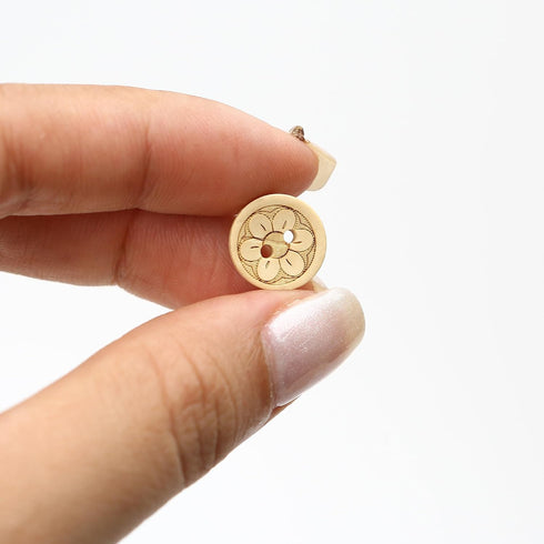 Pack of 50pcs 1/2 Inch Buttons for Sewing, Coconut Shell Flower Wooden Button Perfect for Men's Shirts, Scrap-Booking, Jewelry, Quilts, and DIY Cr...
