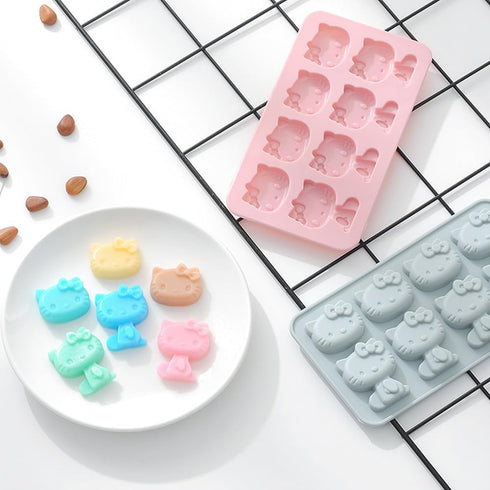 8 Cups Cute Cat Silicone Fondant Cake Mold,Hello ice mold,Kitty White Chocolate tray for Sugarcraft,Birthday Cake Decoration,Gumpaste Icing,Candy ...