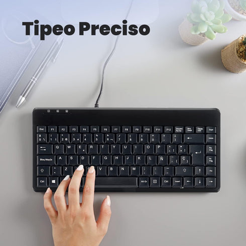 Perixx PERIBOARD-409U ES - Mini USB Teclado - Negro Brillante - QWERTY Español con Ñ tecla...