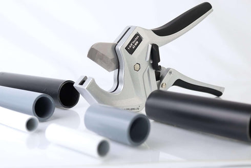 Plastic Pex Pipe Cutter for 1-5/8-inch Plastic Pipe, PVC, Rubber Hose...