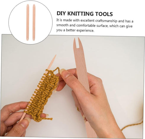 2 Pcs Wooden Weaving Shuttle Beech Wood DIY Weaving Tool Sweater Scarf Tapestry Weaving Sticks Crochet Hook Loom Tools for Knitted Crafts Accessor...