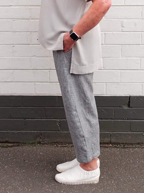 Style Arc Sewing Pattern - Bob Woven Pant (Sizes 04-16)...