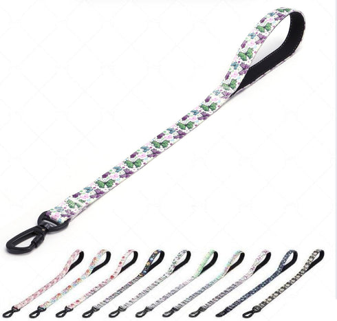 Dog Leash for Training and Walking - Fashionable Floral Print, Suitable for Medium to Large Dogs - with Climbing Lock Buckle and Comfortable Padde...