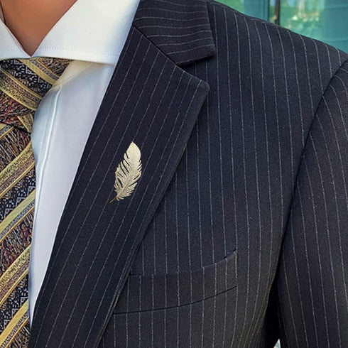 Gold Rhinestone Feather Brooch Pin for Women Men Fashion Crystal Delicate Leaf Brooch Lapel Pins Elegant Dress Accessories Jewelry Boutonniere Cor...