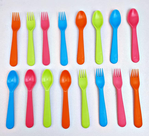 16 Pcs Kids Utensils Set, Plastic Kids Forks and Spoons Set, Reusable Toddler Utensils Kids Silverware Cutlery Set, Durable Flatware Set for Lunch...