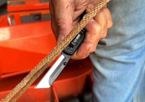 OUTDOOR EDGE 2.5" RAZOR-WORK - RazorSafe Replaceable Blade Folding Utility Knife (Black, 2 Blades)...