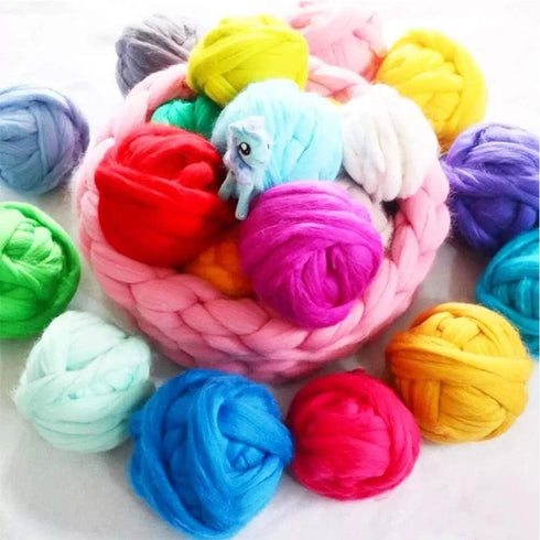 3.53oz Wool Roving Yarn, Wool Felting Supplies, Pure Wool, Chunky Yarn, Spinning Wool Roving for Needle Felting Wet Felting DIY Hand Spinning (Lig...