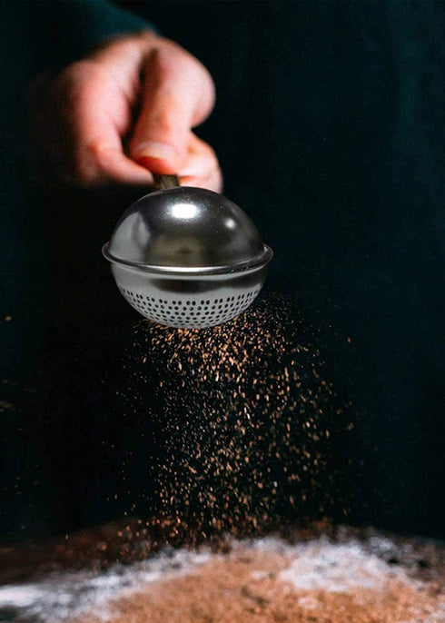 HULISEN Flour Duster for Baking, One-Handed Operation, 304 Stainless Steel Powdered Sugar Shaker Duster, Pick Up and Dust Flour Sifter, Gift Packa...