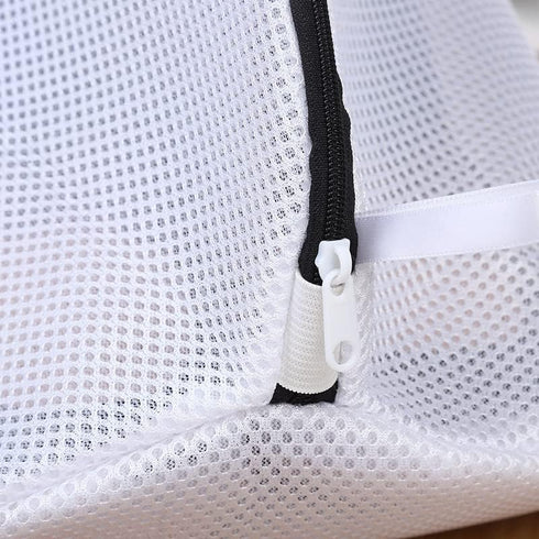 Shoes Wash Bags, 2pcs Mesh Laundry Bags with Durable Zips, Premium Laundry Bag For Shoes/Trainers For Washing Machine, Storage Bag for Travel...