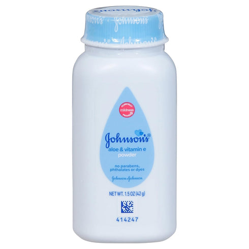 Johnson's Baby Naturally Derived Cornstarch Baby Powder with Aloe and Vitamin E for Delicate Skin, Hypoallergenic and Free of Parabens, Phthalates...