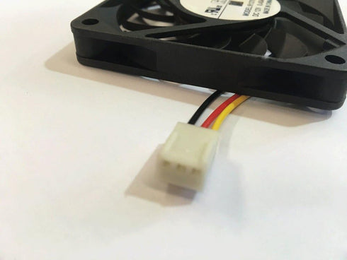 EVERFLOW 707010mm R127010BU 12V 0.45A 3Wire 7cm square Cooling Fan...