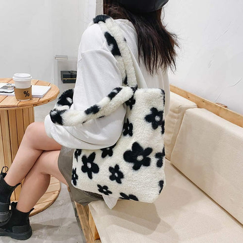 Plush Underarm Bag, Ladies Fluffy Shoulder Bag, Women Furry Flower Tote Bag Y2K Plush Handbag for Autumn and Winter...