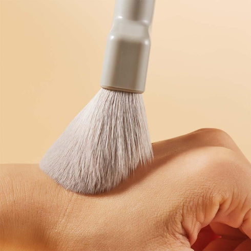 Unique Professional Painter Makeup Brush Set, COSHINE 7pcs Soft Synthetic Wood Handle Foundation, Powder, Eyeshadow, Lip Gloss Cosmetic Brushes Ki...