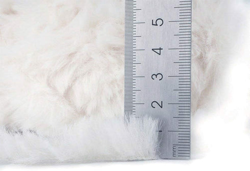 NICEEC 2 Skeins Super Soft Fur Yarn Chunky Fluffy Faux Fur Yarn Eyelash Yarn for Crochet Knit -Total Length 2×32m(2×35yds,50g×2)-Cream White......
