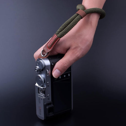 Green Soft Camera Wrist Strap, Hand Strap Compatible with Fujifilm X-T30 X-T4 X-T3 X100F X-T20 X-T2 X-Pro2 X-E2 X30 X100T A6100 A6600 A6400 A6000 ...