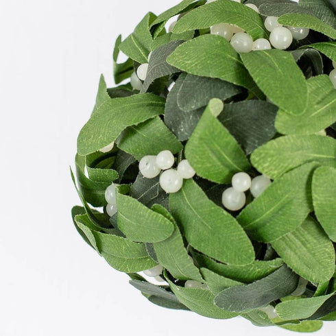 Factory Direct Craft Hanging Mistletoe Ball Made of Artificial Green Poly Silk Leaves with Multiple Artificial White Berries...