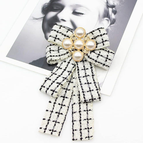 Pearl Bowknot Pre-Tied Brooch Elegant Ribbon Neck Tie Pin for Women Ladies Girls Student Brooches Suit Shirt Pins Fashion Collar Clothing Accessor...