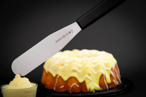 Mundial 6-Inch Baker’s Icing Spatula, Black...