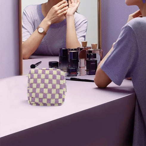 Small Makeup Bag for Purse, Mini Checkered Cosmetic Bag Zipper Cute Make Up Pouch Travel Toiletry Bag Makeup Aesthetic Accessories Storage Bag Org...
