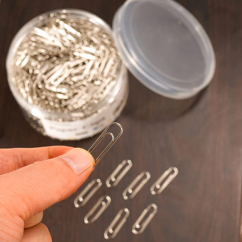 Silver Medium Paper Clips, 750 Pack Paperclips 1.3 Inch (33 mm) Paper Clips Suitable for Office School and Daily Use Also Used for Daily DIY Paper...