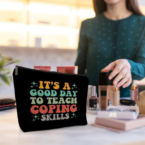 Makeup Bag for Women, Psychologist Gifts, Therapist Gifts, Social Worker Gifts, Mental Health Counselor Gifts Groovy It's a Good Day to Teacher Co...