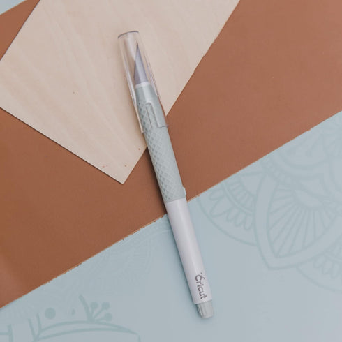 Cricut 2004843 TrueControl Knife Kit - For Use As a Precision Knife, Craft knife, Carving Knife and Hobby Knife - For Art, Scrapbooking, Stencils,...