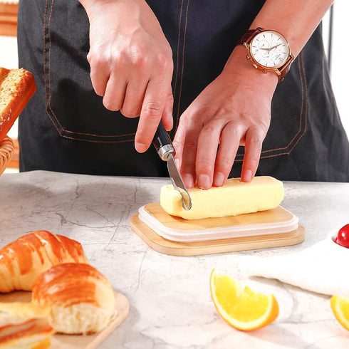 AISBUGUR 4 Pack Stainless Steel Butter Spreader Knife, Butter Knife with White Porcelain Handle, Cheese Butter Spreader Knives for Kitchen, Black...