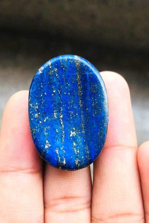 crystalmiracle Beautiful Lapis Lazuli 1 Inch Worry Stone Positive Energy Crystal Healing Thumb Stone for Reiki Protective Meditation Feng Shui Gif...