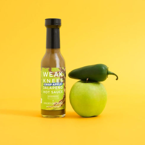 Weak Knees Jalapeño + Crisp Apple Hot Sauce, 5 oz Easy Pour Bottle, Classic Hot Pepper Sauce with Cider Apples and Peppers, Foodie Gifts, Hot Sauc...