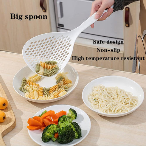 2 Pieces Strainer Scoop Colander Slotted Pasta Spoon Plastic Skimmer Spoon with Handle Food Drain Shovel for Kitchen Cooking, White and Orange 13....
