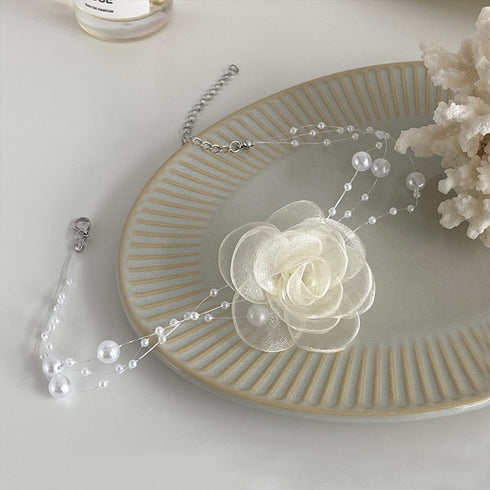 FUTIMELY Rose Flower Pearl Choker Necklace for Women Teen Girls,Vintage Layered White Fabric Foral Rosette Necklace Artificial Gentle Bride Weddin...