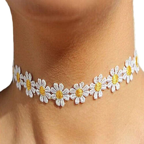 Art Attack Driving Miss Daisy Choker Necklace For Women Festival Party Favors Boho Flower Daises Floral Bohemian Fashion Hair White & Yellow...