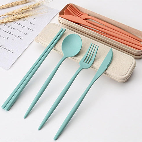 Plastic Travel Utensils, 4 Sets Camping Utensils Plastic Spoons and Forks Set Plastic Silverware, Portable Reusable Utensils Set with Case for Pic...